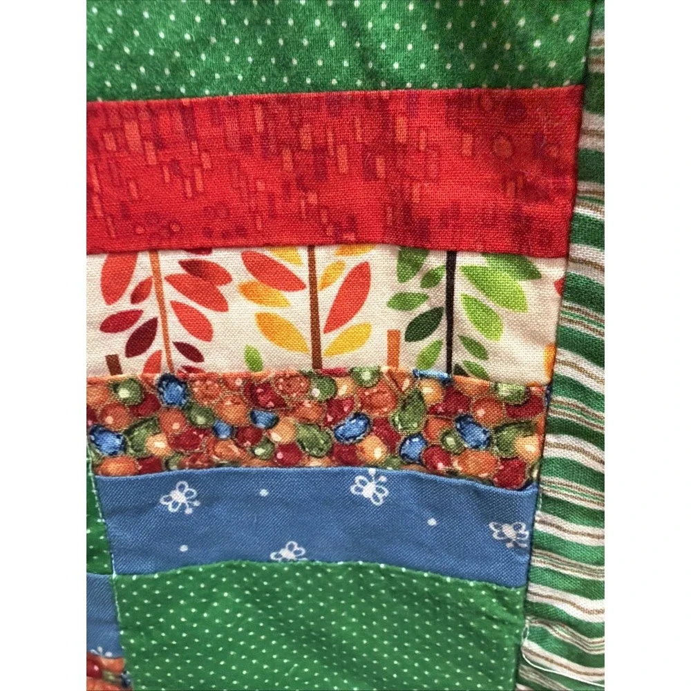 Handmade Quilt Lap Throw Patchwork Vintage‎ Blanket 40x32 Elderly, Baby, Wallart